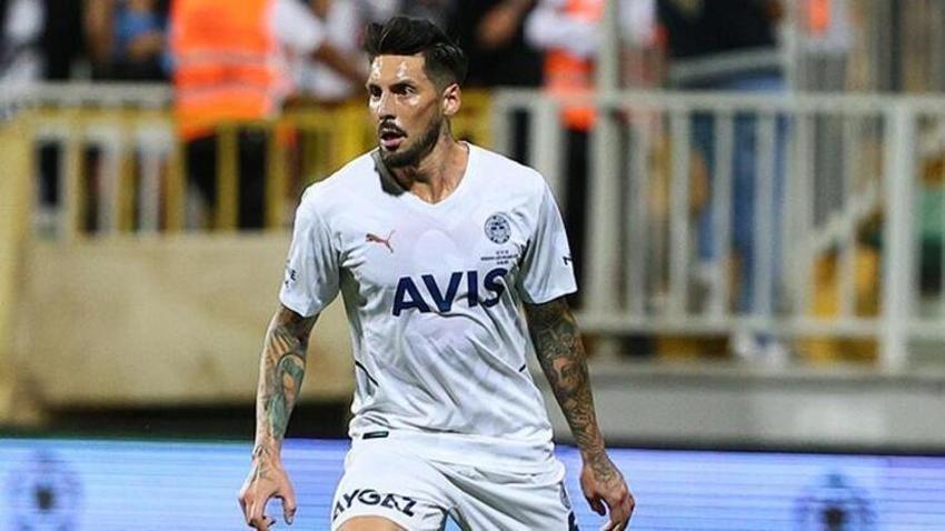 Ali Koç yeni teknik direktör telaşına düşerken... 4 futbolcu 6 ay sonra bedavaya Fenerbahçe'de ayrılıyor...
