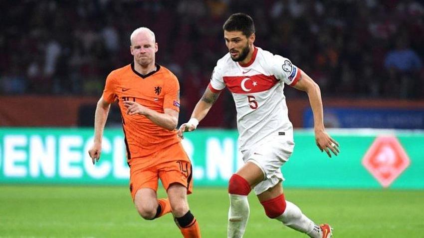 Fatih Terim'in gözü kulağı bu transferde! Yıldız futbolcudan kulübüne rest! 'Bırakın beni gideyim'