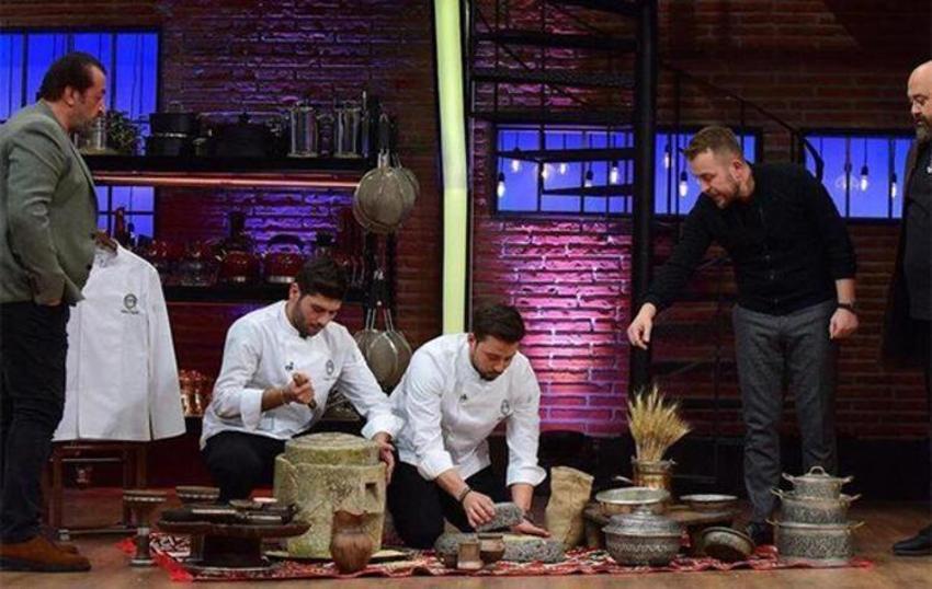 MasterChef'te şef ceketini giyen üçüncü isim de belli oldu!