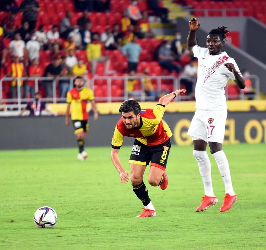 Transferde çifte bomba! Konyaspor'da Ekuban ve Soner Aydoğdu transferleri bitiyor