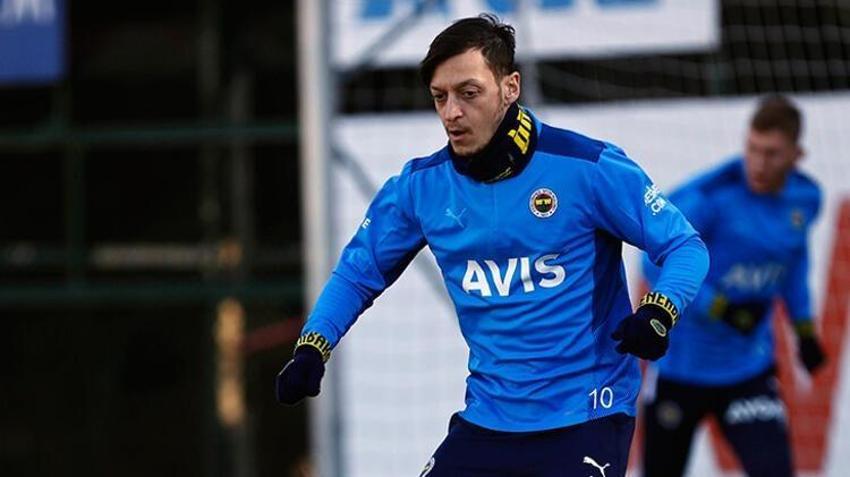 Alıyorlar ama oynatmıyorlar! Ali Koç'tan Fenerbahçe'ye 2 süper yetenek daha biri 18 diğeri 20 yaşında