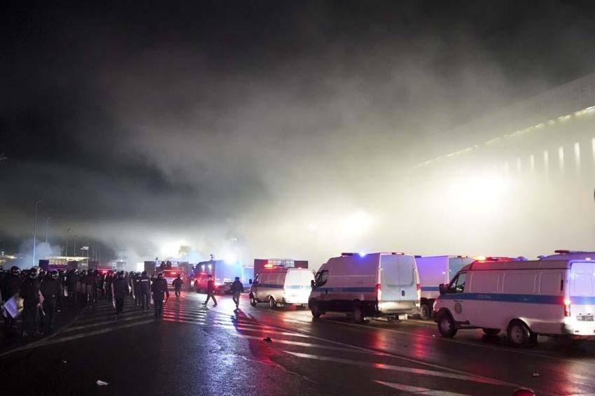 Kazakistan'da zam protestosu ülkeyi karıştırdı! Uyarı yapılmadan vurun emri geldi...