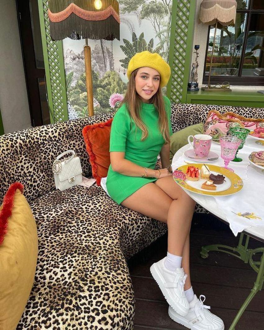 Gamze Erçel'den dikkat çeken Hande Erçel itirafı! 'Saç saça, baş başa kavga ederdik'
