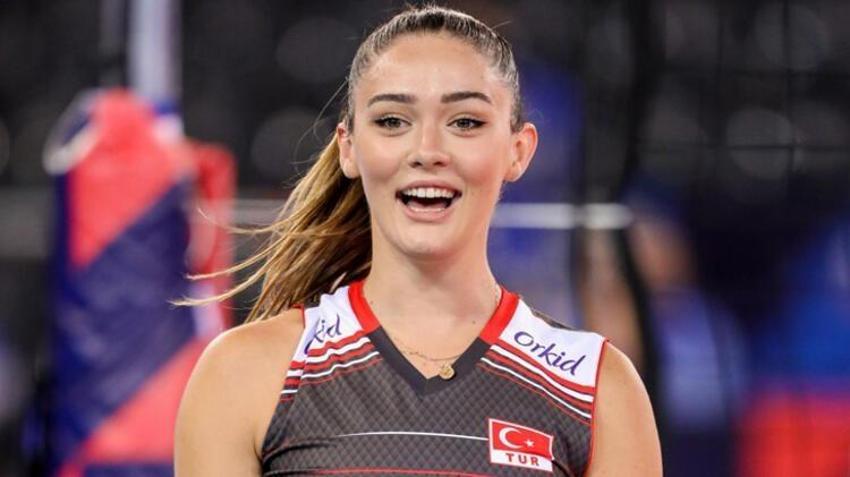 Zehra Güneş yeni sevgilisiyle galada!