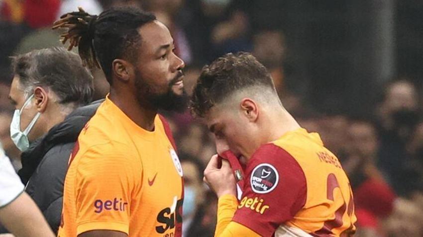 Galatasaray-Giresunspor maçında ortalık karıştı! Resmen tepetaklak oldular, bir darbe daha! Hepsini ıslıkladılar, Fatih Terim deliye döndü! Burak Elmas, Arda Turan...