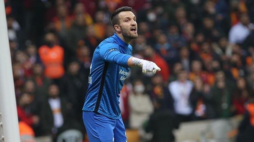 Giresunspor'un yıldızı alkış topladı taraftarlar Fatih Terim'e patladı! 'Muslera'yı yerinden eder diye mi...?'
