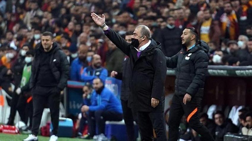 Burak Elmas ve Fatih Terim'e yaylım ateşi! 'Bu mu futbol aklınız, transfer politikanız paraları sokağa atıyorsunuz'