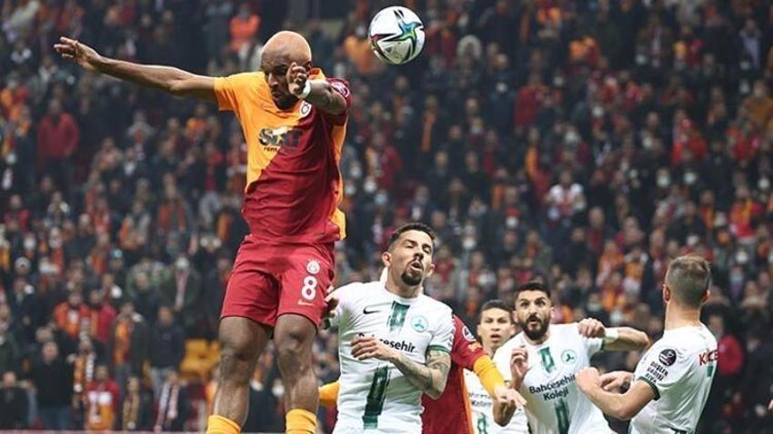 Burak Elmas ve Fatih Terim'e yaylım ateşi! 'Bu mu futbol aklınız, transfer politikanız paraları sokağa atıyorsunuz'