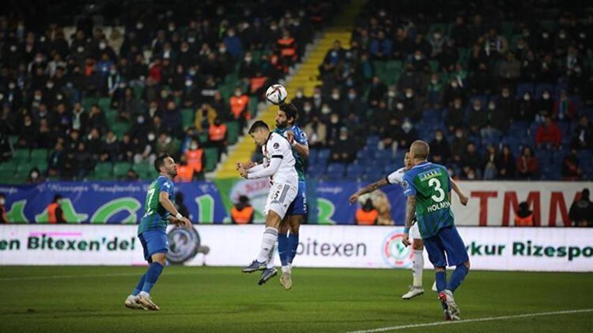 Rizespor-Beşiktaş maçına damga vurdu! Yeni bir yıldız doğuyor, Emirhan İlkhan göz doldurdu, Gökhan Gönül'ün o sözleri sonrası...