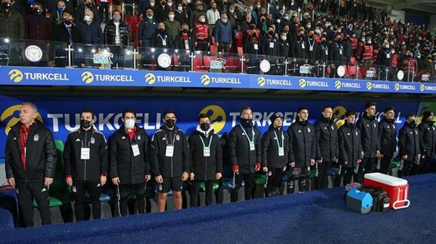 Rizespor-Beşiktaş maçına damga vurdu! Yeni bir yıldız doğuyor, Emirhan İlkhan göz doldurdu, Gökhan Gönül'ün o sözleri sonrası...