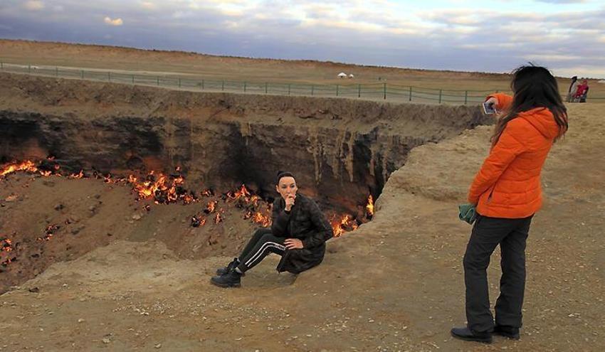 Dünya şokta! Kazakistan'dan son dakika kararı, resmen kapatılıyor, 'Cehennem Kapısı...'