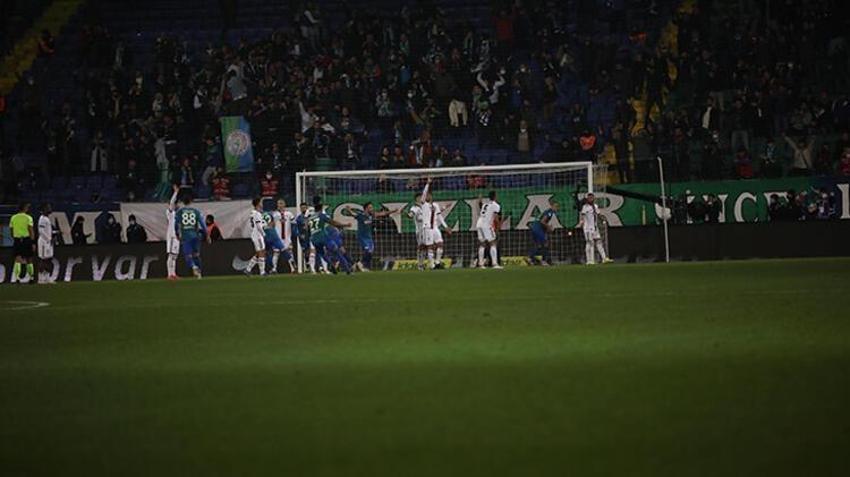 Ç.Rizespor - Beşiktaş maçından sonra 2 yıldıza eleştiri, tecrübeli futbolcuya yaylım ateşi! 'Dua et seni dövmediler'
