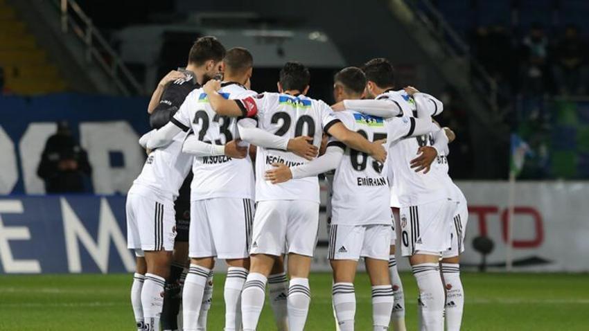 Ç.Rizespor - Beşiktaş maçından sonra 2 yıldıza eleştiri, tecrübeli futbolcuya yaylım ateşi! 'Dua et seni dövmediler'