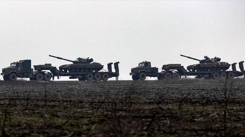 Ukrayna'da cephe hattında top ve makineli tüfek sesleri! ABD'den Rusya'ya iki seçenek...
