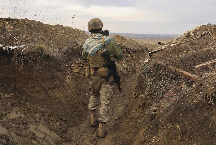 Ukrayna'da cephe hattında top ve makineli tüfek sesleri! ABD'den Rusya'ya iki seçenek...