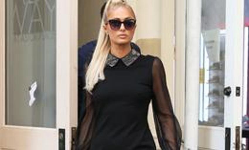 Paris Hilton sanal partiden 700 bin dolar kazandı!