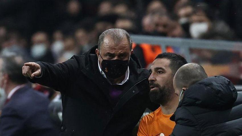 SON DAKİKA! Beşiktaş'ın yeni teknik direktörü belli oldu! 'Ahmet Nur Çebi'ye hayırlı olsun...'