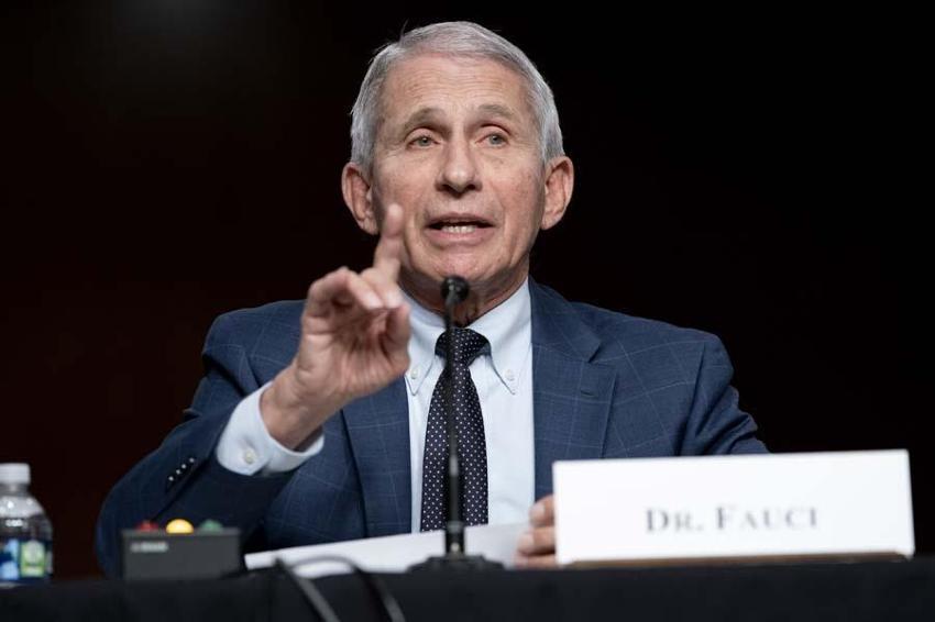 Doktor Anthony Fauci'den skandal sözler! Mikrofonu açık unutunca...
