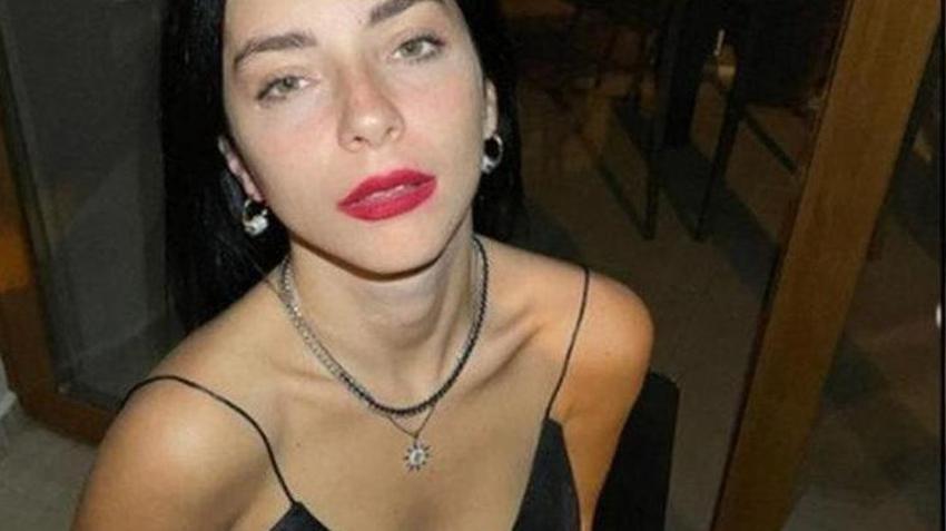 Merve Boluğur'dan tekne paylaşımı! Makyajsız hali dikkat çekti