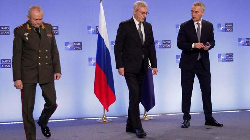 Kritik NATO - Rusya görüşmesi başladı! NATO karargahında gergin anlar...