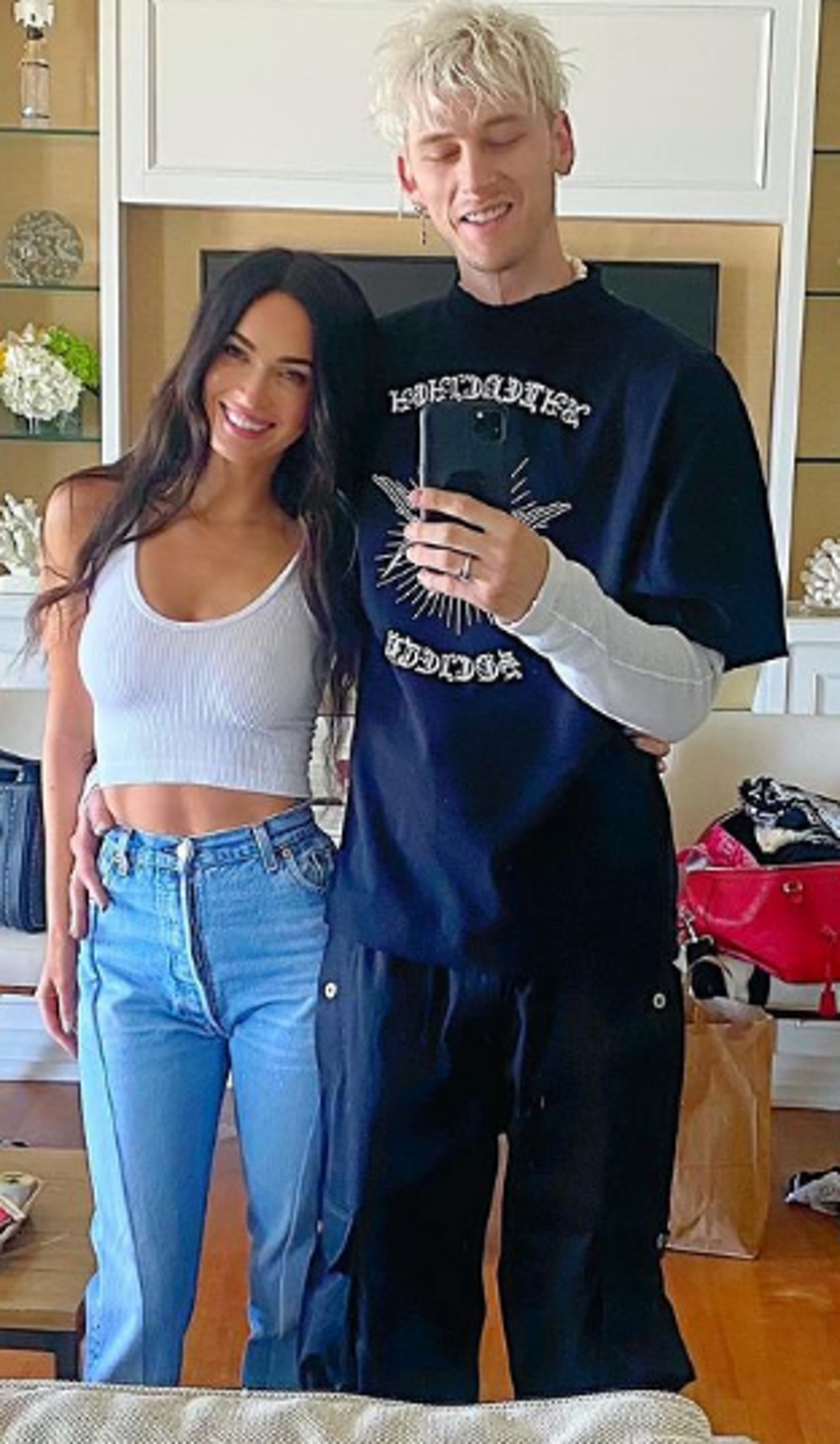 Machine Gun Kelly'den Megan Fox'a romantik evlilik teklifi!