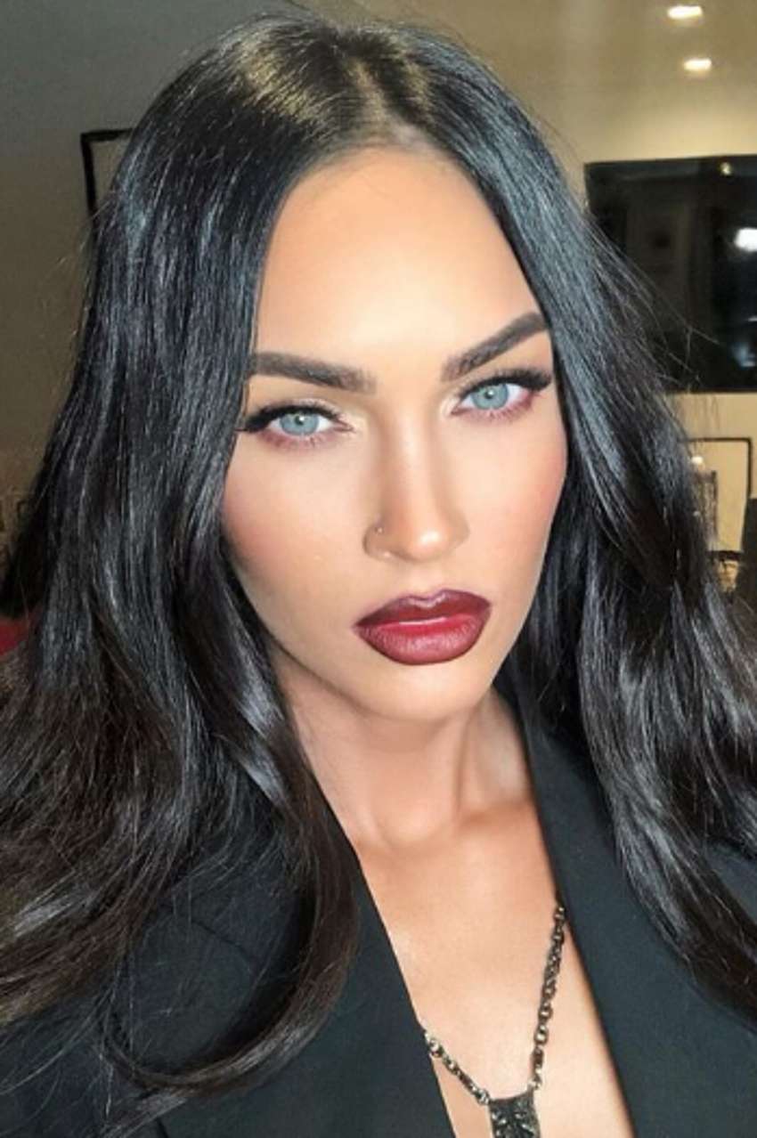 Machine Gun Kelly'den Megan Fox'a romantik evlilik teklifi!