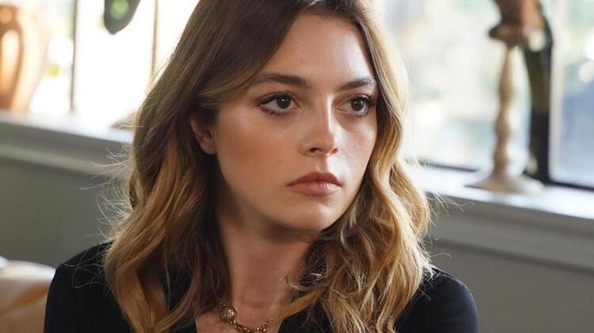 Melis Sezen'den 'Maske Kimsin Sen?' için iddialı seçim! "Sana kırmızı çok yakışıyor"
