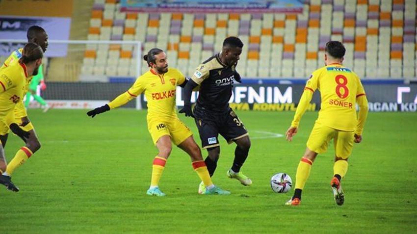 Transfer yok ayrılık var! Süper Lig'de bir hocanın daha görevine son verildi
