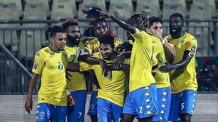 Süper Lig'in iki yıldızı Afrika Kupası'nı allak bullak etti! Yumruk yumruğa kavga
