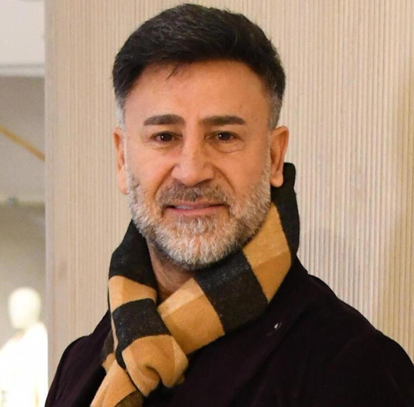 Ece Seçkin'den 'Sahneye külotla çıkmasınlar' açıklamasına yanıt! 'Annesini, babasını örnek alsın'