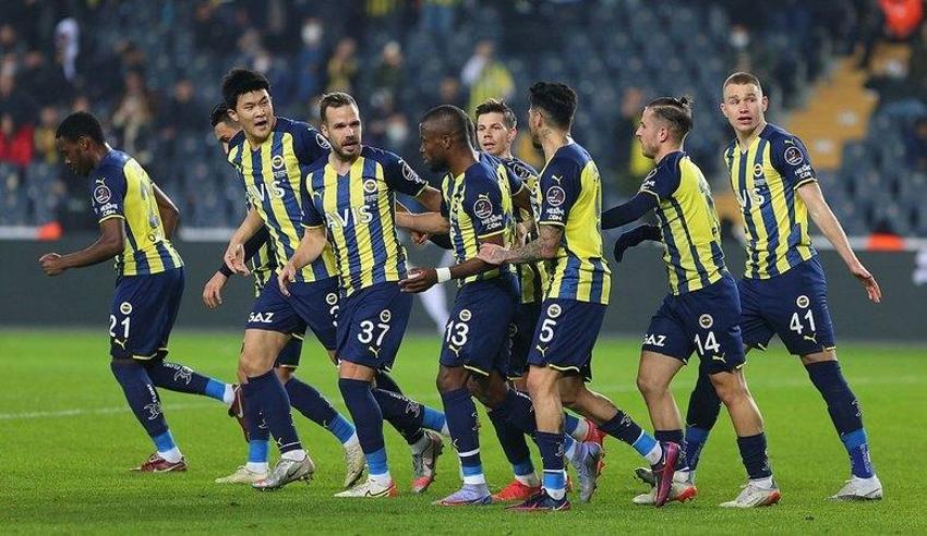 İsmail Kartal geldi yıldız futbolcu ayrılma kararı verdi! Yeni takımı bile belli oldu