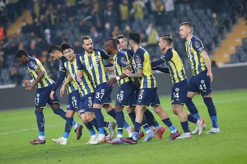 İsmail Kartal geldi yıldız futbolcu ayrılma kararı verdi! Yeni takımı bile belli oldu
