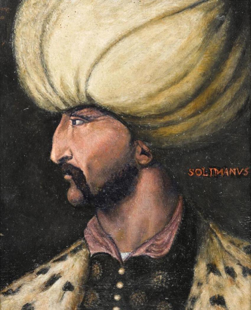 Kanuni Sultan Süleyman'ın portresi İskoçya'da bir çatı katında bulundu...