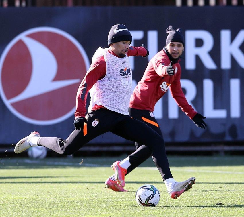 Torrent'ten ilk transfer bombası! Süleyman Hurma'nın komik rakama anlaştığı yıldız futbolcuyu Galatasaray bitirdi