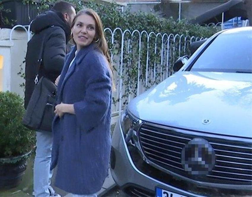 Aslı Enver'in yeni aşkı Murat Boz ile arkadaş mı çıktı?