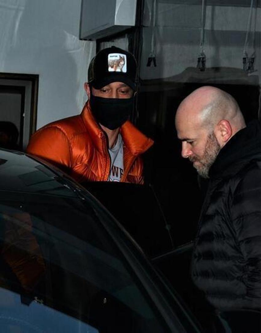 Aslı Enver'in yeni aşkı Murat Boz ile arkadaş mı çıktı?