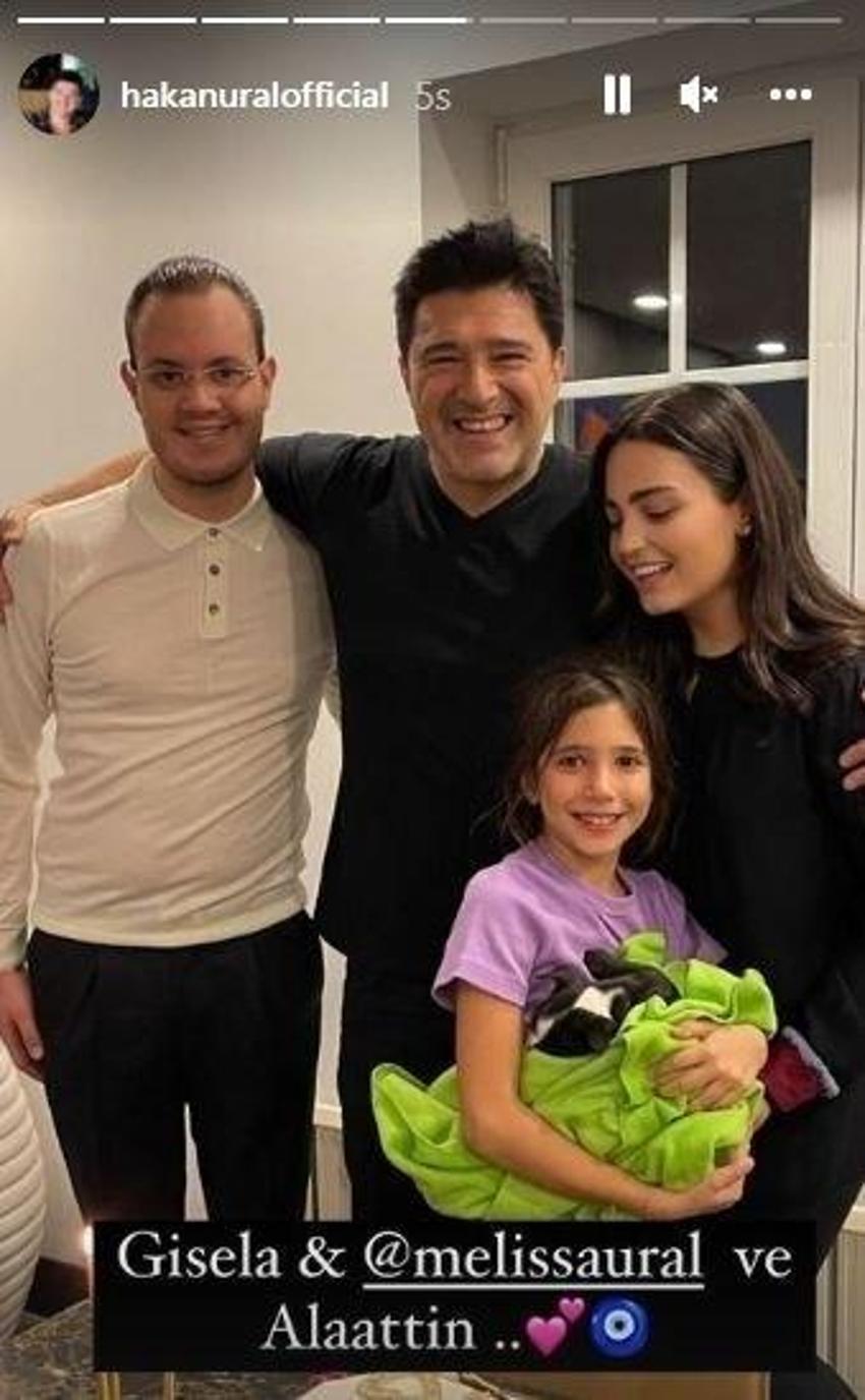 Babası Hakan Ural'dan onay geldi! Melisa Ural aşk pozunu paylaştı...