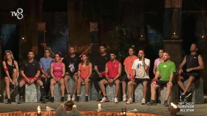 Survivor'da sürgün kampına giden ikinci isim kim oldu? Böylesi ilk kez oluyor, ismini duyunca şoke oldu, Acun Ilıcalı açıkladı