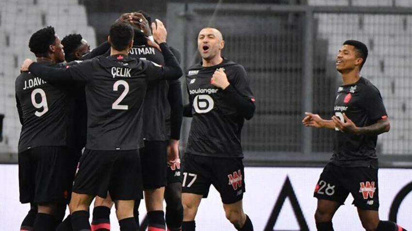 44 yıllık hasret sona erdi Fransa tribünlerinde Türk bayrağı açıldı! Cengiz Ünder'le Burak Yılmaz kapışması...