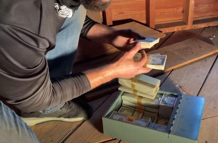 Altın sikkeler topraktan fışkırdı! Bugüne kadar keşfedilenlerin en büyüğü...