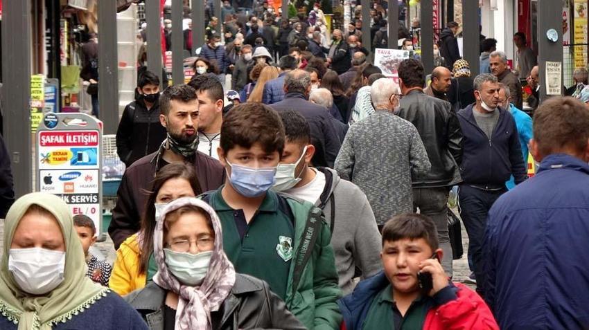 İllere göre haftalık vaka haritasını Bakan Koca paylaştı! İşte alarm veren 10 il...