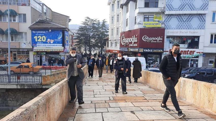 İllere göre haftalık vaka haritasını Bakan Koca paylaştı! İşte alarm veren 10 il...