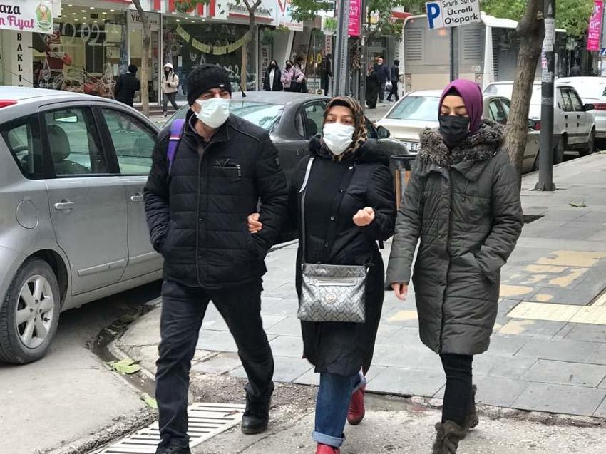 İllere göre haftalık vaka haritasını Bakan Koca paylaştı! İşte alarm veren 10 il...
