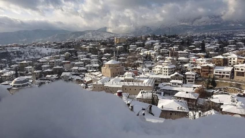İllere göre haftalık vaka haritasını Bakan Koca paylaştı! İşte alarm veren 10 il...