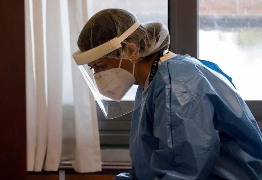 Omicron ile ilgili korkutan açıklamalar art arda geldi! Başa dönüyoruz: 'Açarken dikkat!'