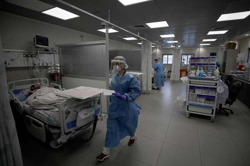 Omicron ile ilgili korkutan açıklamalar art arda geldi! Başa dönüyoruz: 'Açarken dikkat!'