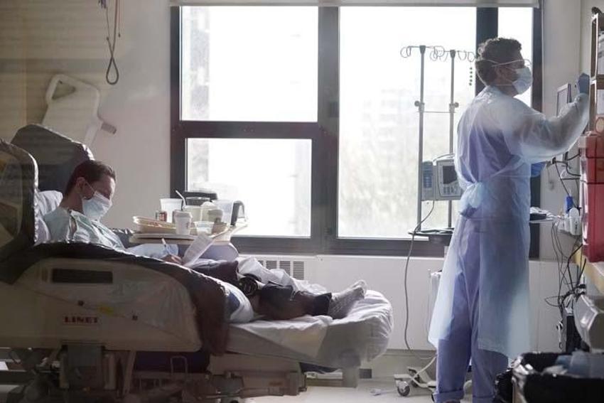 Omicron ile ilgili korkutan açıklamalar art arda geldi! Başa dönüyoruz: 'Açarken dikkat!'