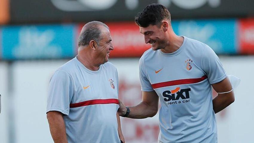 Galatasaray'da gece yarısı operasyonu! Torrent istedi Burak Elmas Fatih Terim'in iki prensini gönderdi