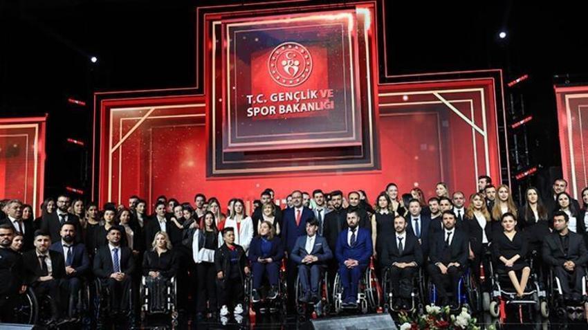 Gençlik ve Spor Bakanlığı'ndan Tokyo'nun kahramanlarına özel resepsiyon!