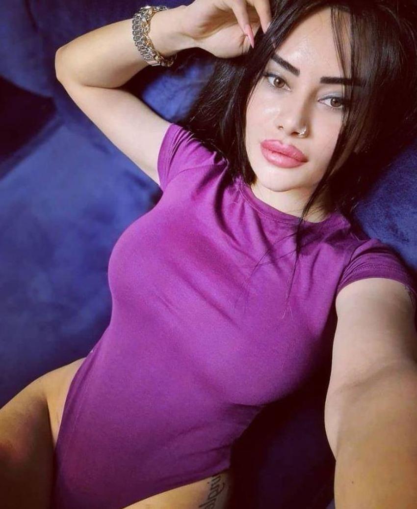 Naz Mila'dan iç çamaşırlı paylaşım!